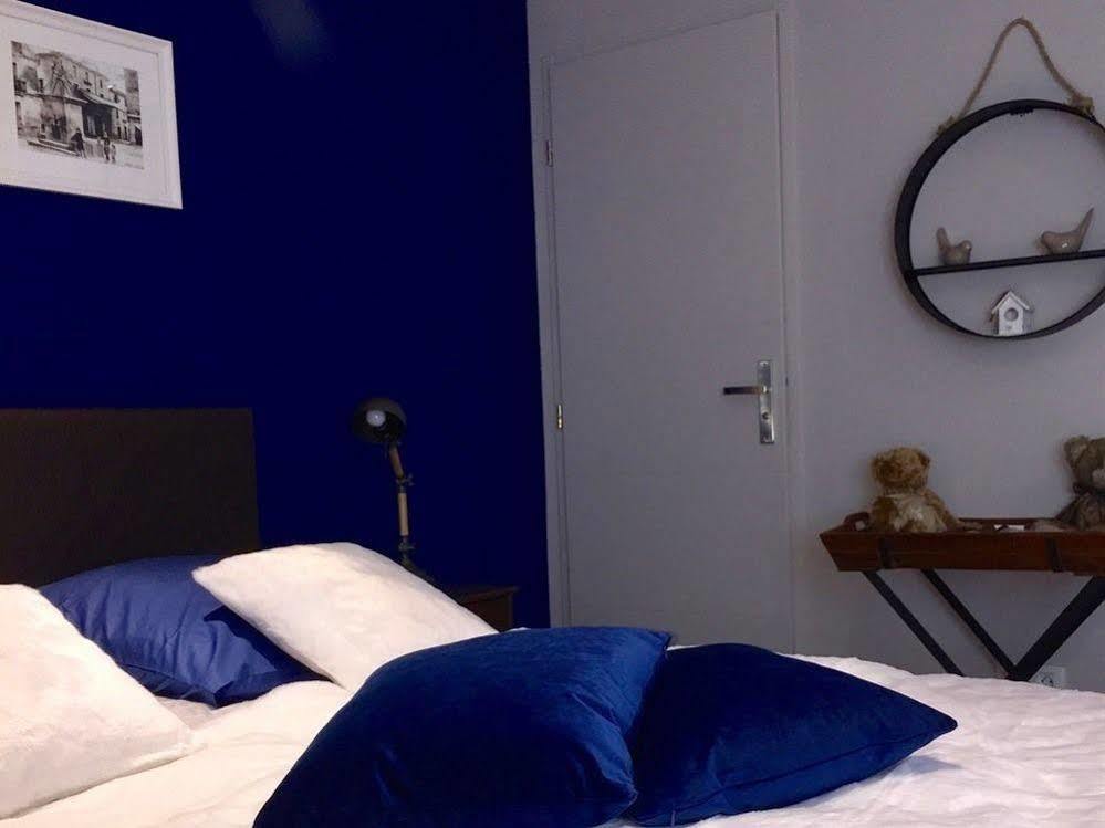 โคล่ เดอ ลา โกลงบ์ Hotel Pouzols ภายนอก รูปภาพ